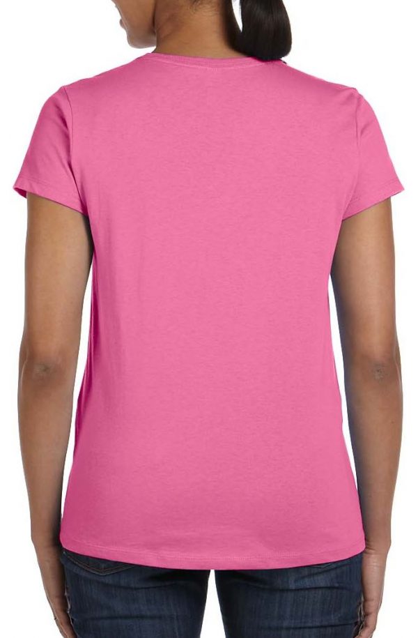 plain dark pink t-shirt